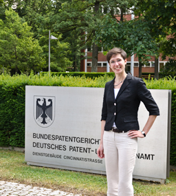 Patentanwalt Dr. Johanna Wildanger aus Kassel vertritt Sie beim Deutschen Patent- und Markenamt und Bundespatentgericht